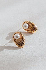 Anika Stud Pearl Earrings Gold