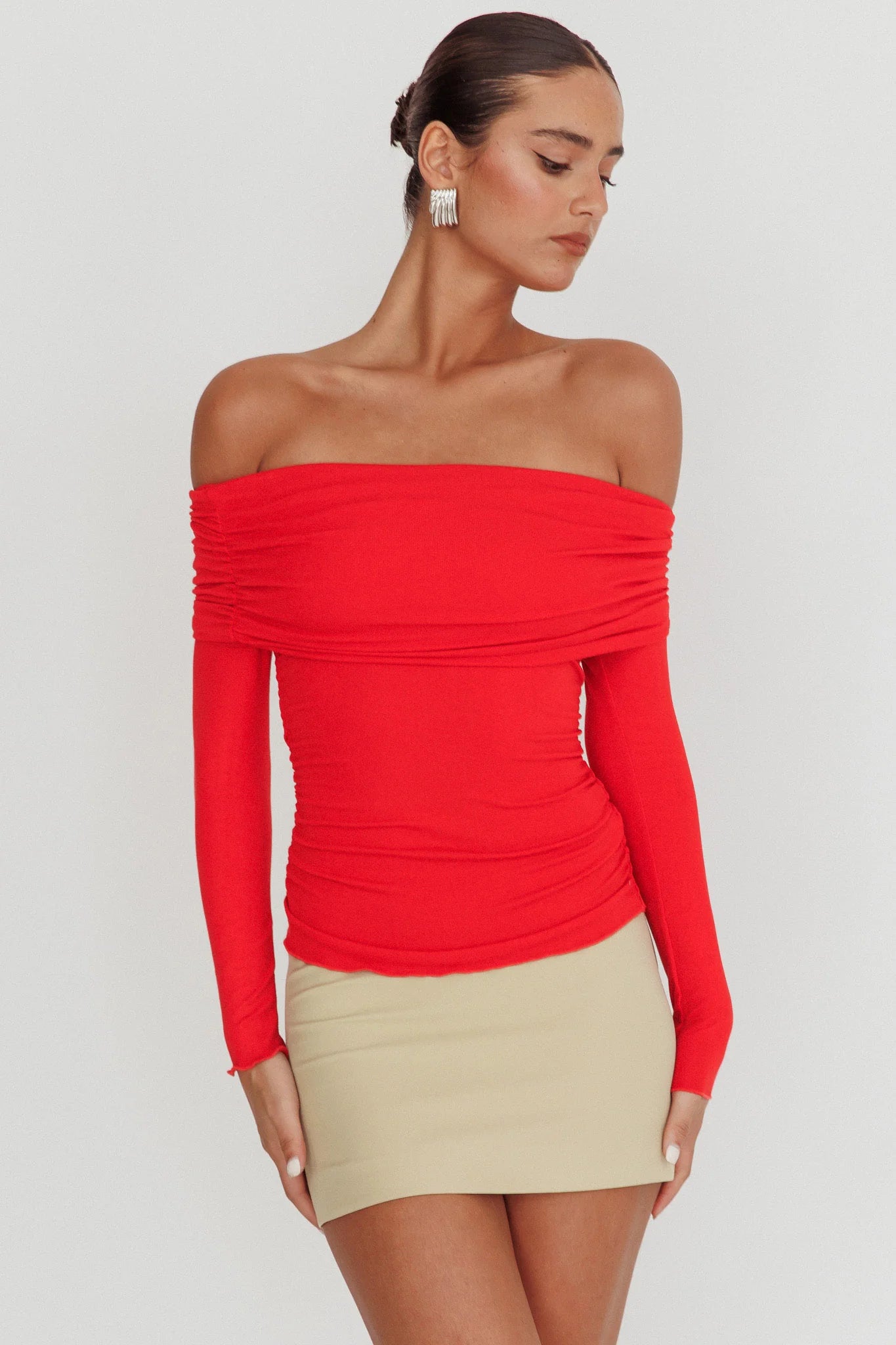 Ricki Off-Shoulder Long Sleeve Top Red