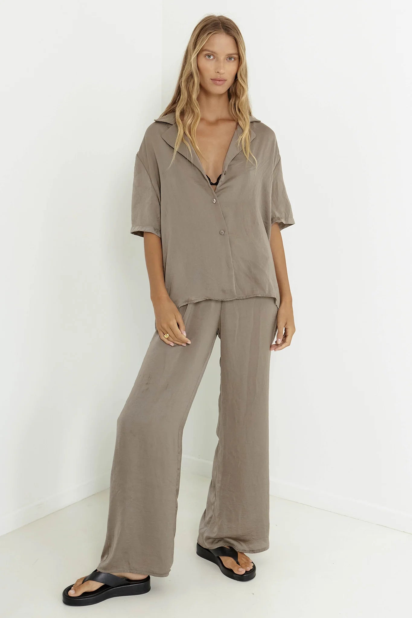 SNDYS Hallie Shirt Olive