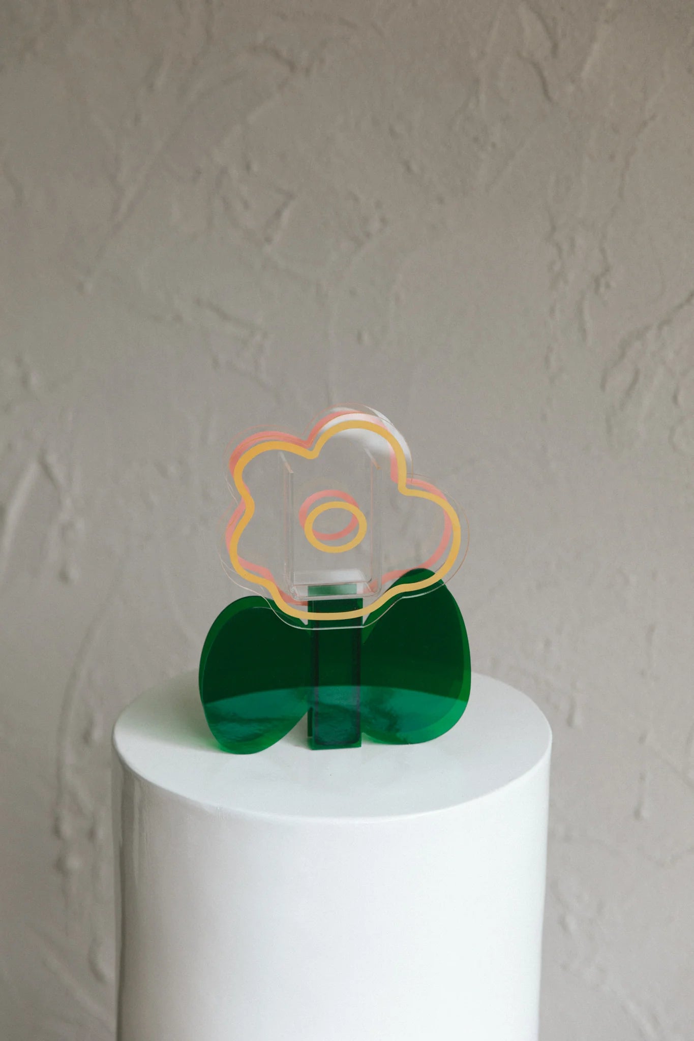 Anemone Eco-friendly Acrylic Vase Clear