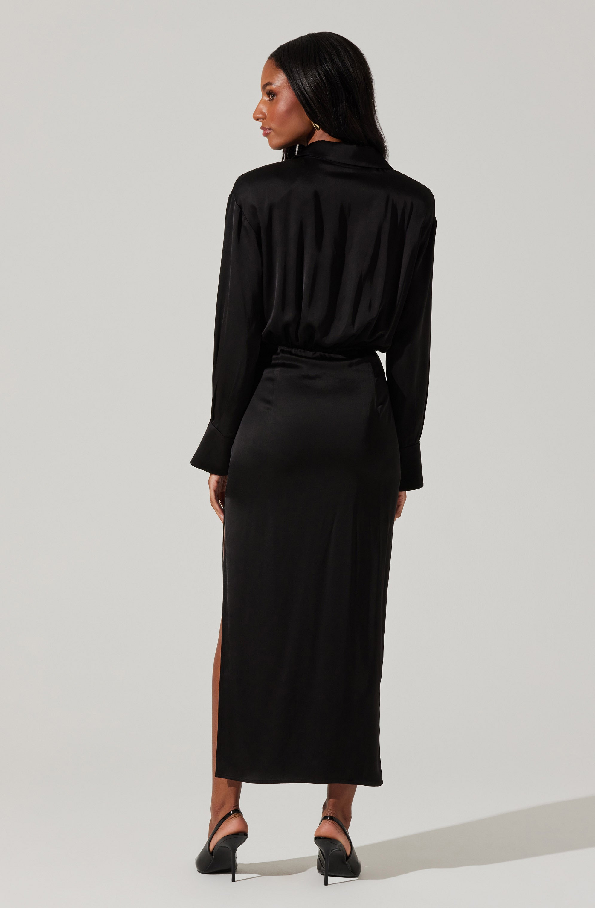 Elizabello Satin Midi Shirt Dress