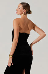 Arista Sweetheart Velvet Midi Dress