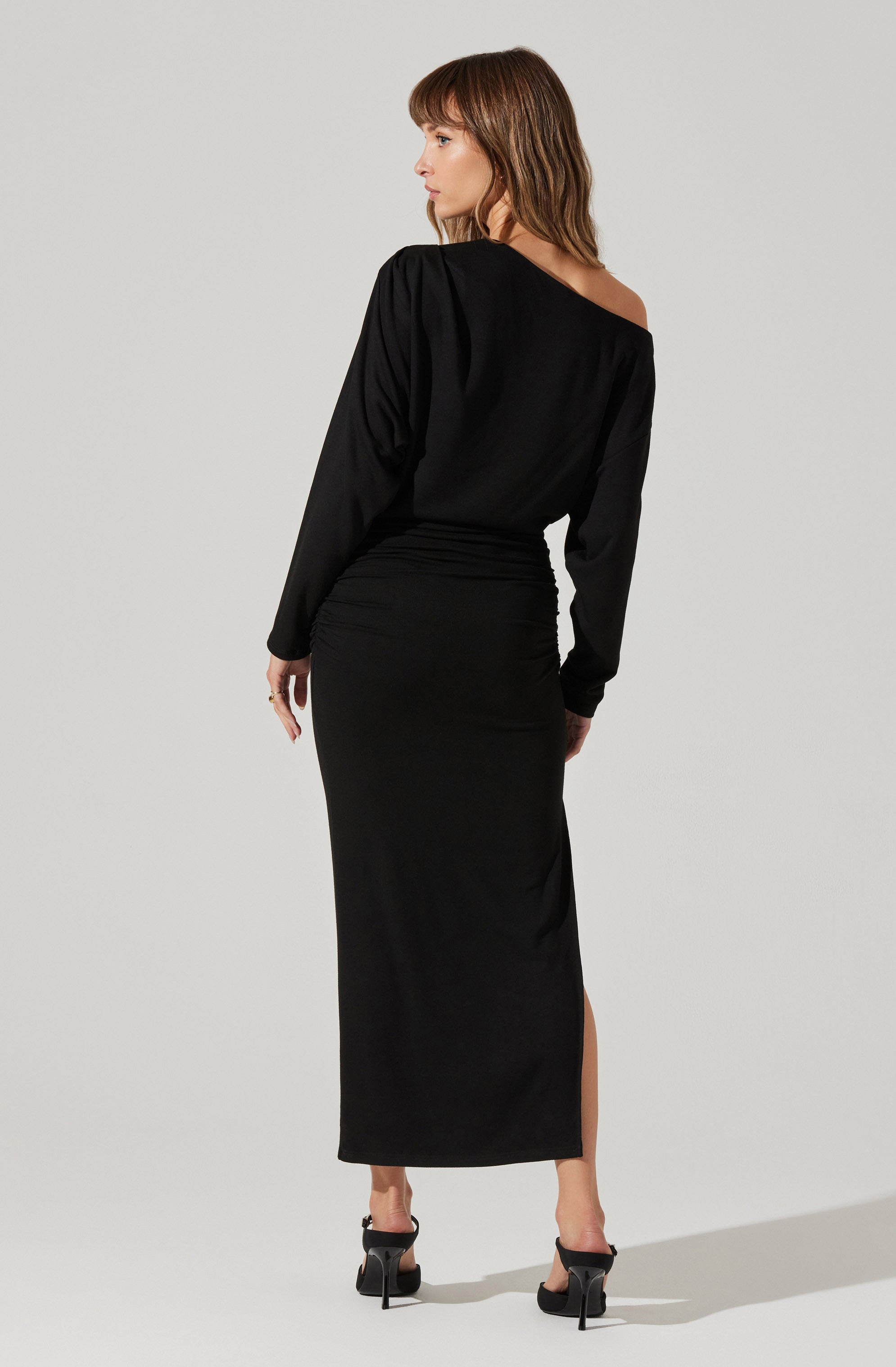 Nary Off Shoulder Midi Dress