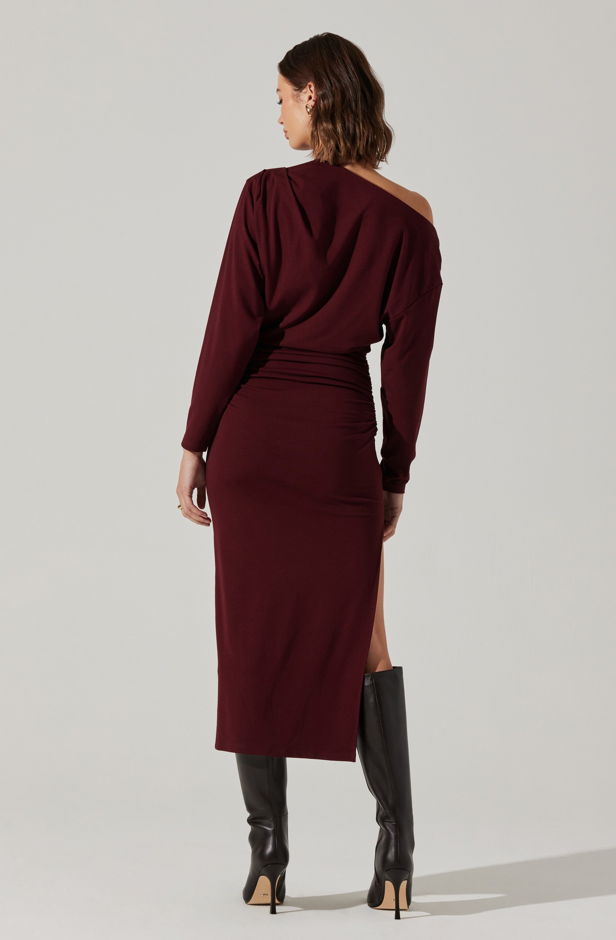 Nary Off Shoulder Midi Dress