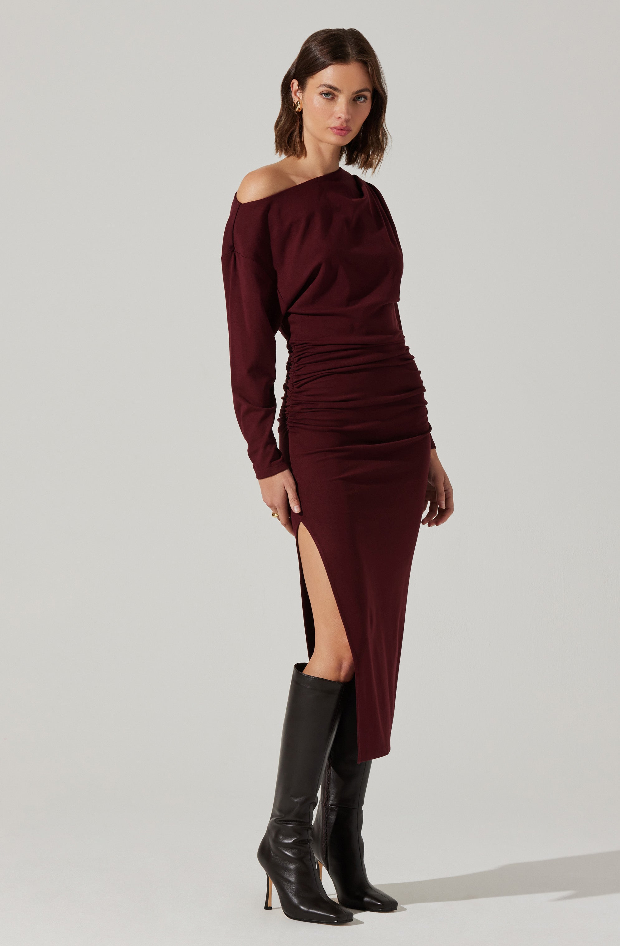 Nary Off Shoulder Midi Dress