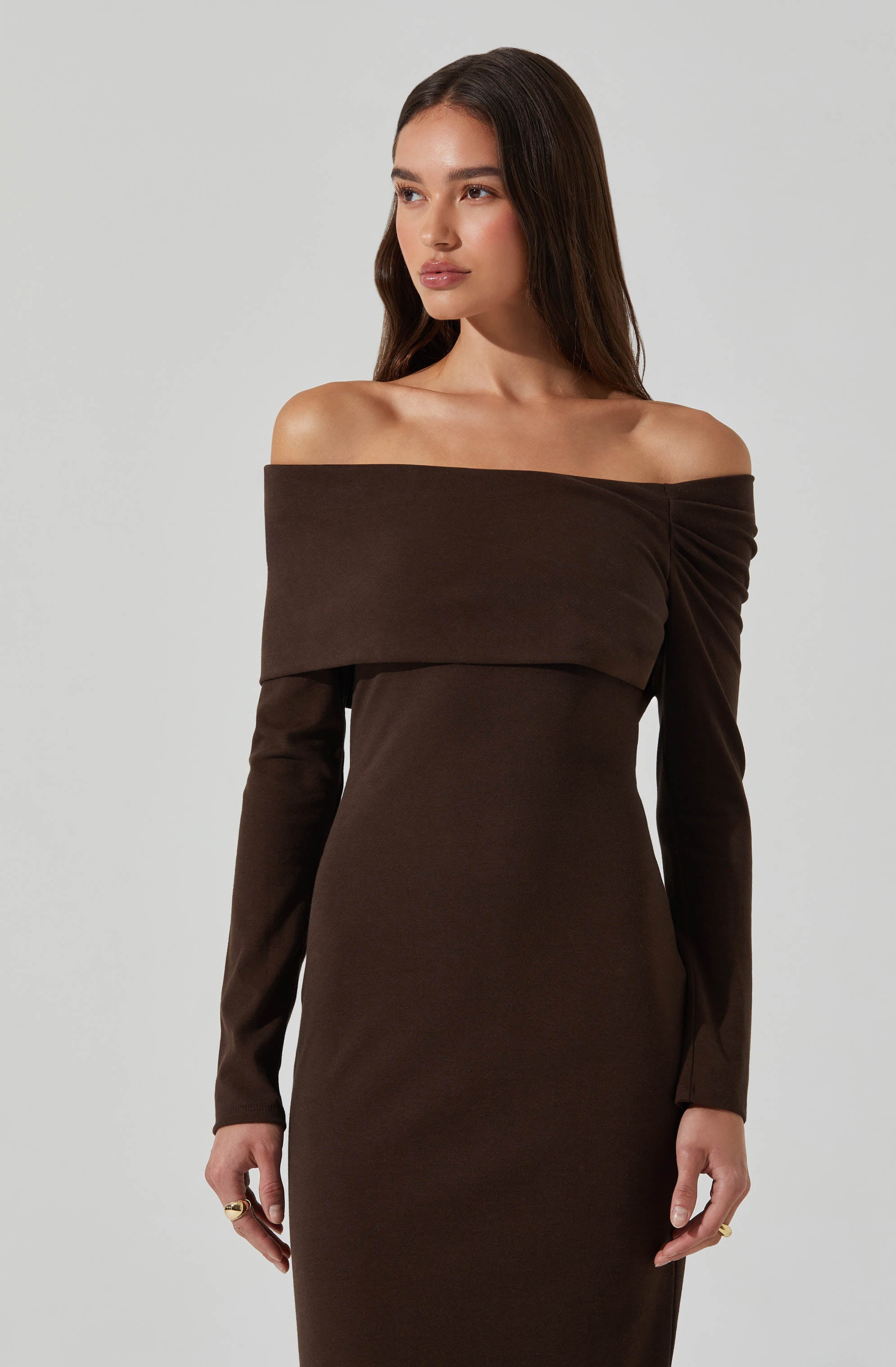 Jada Off Shoulder Midi Dress