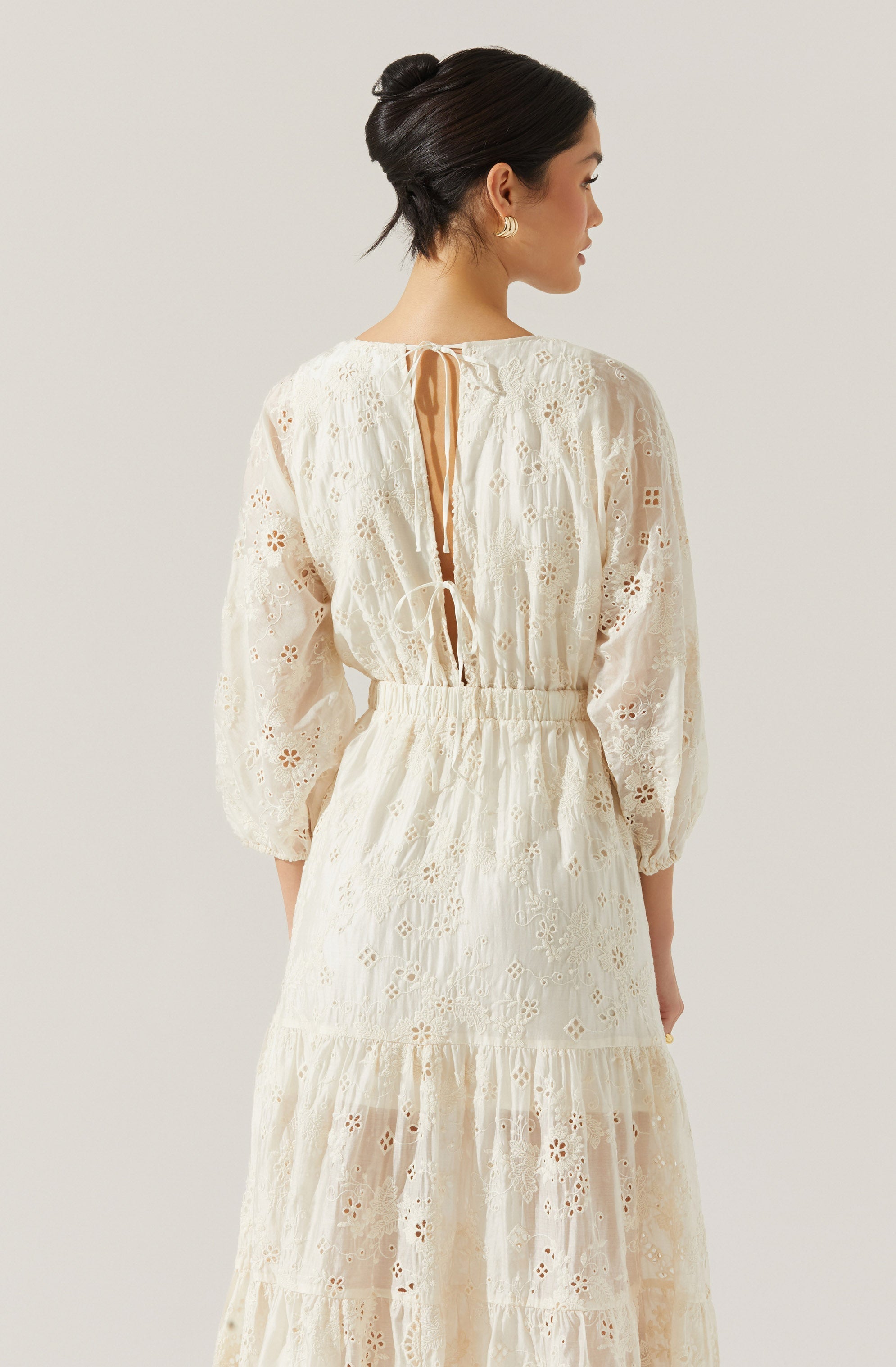 Jesalyn Floral Eyelet Maxi Dress