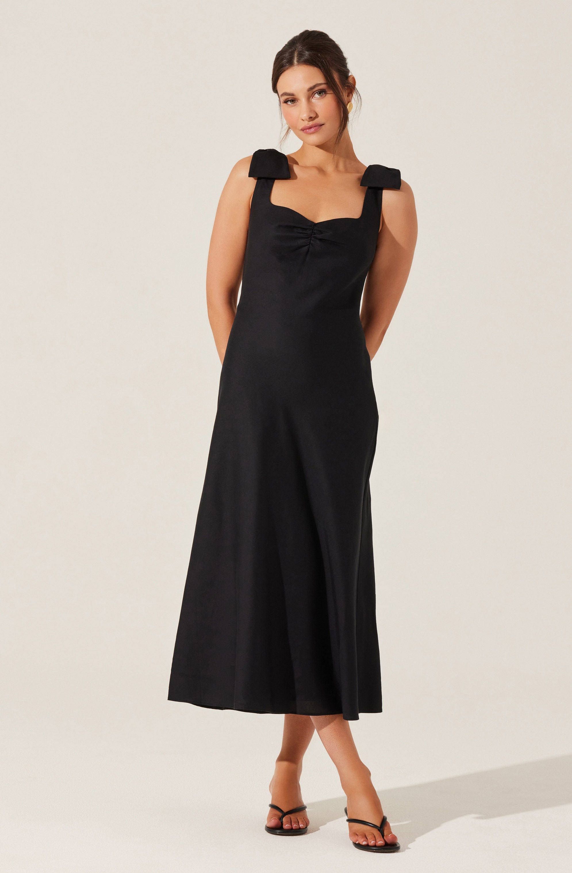 Kateleya Bow Detail Midi Dress