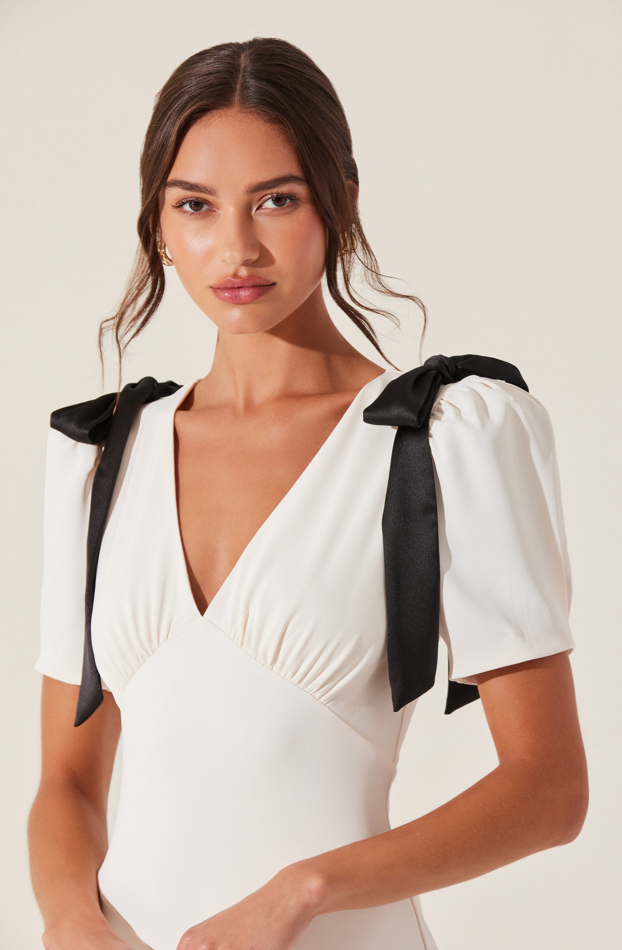 Ciela Bow Puff Sleeve Dress