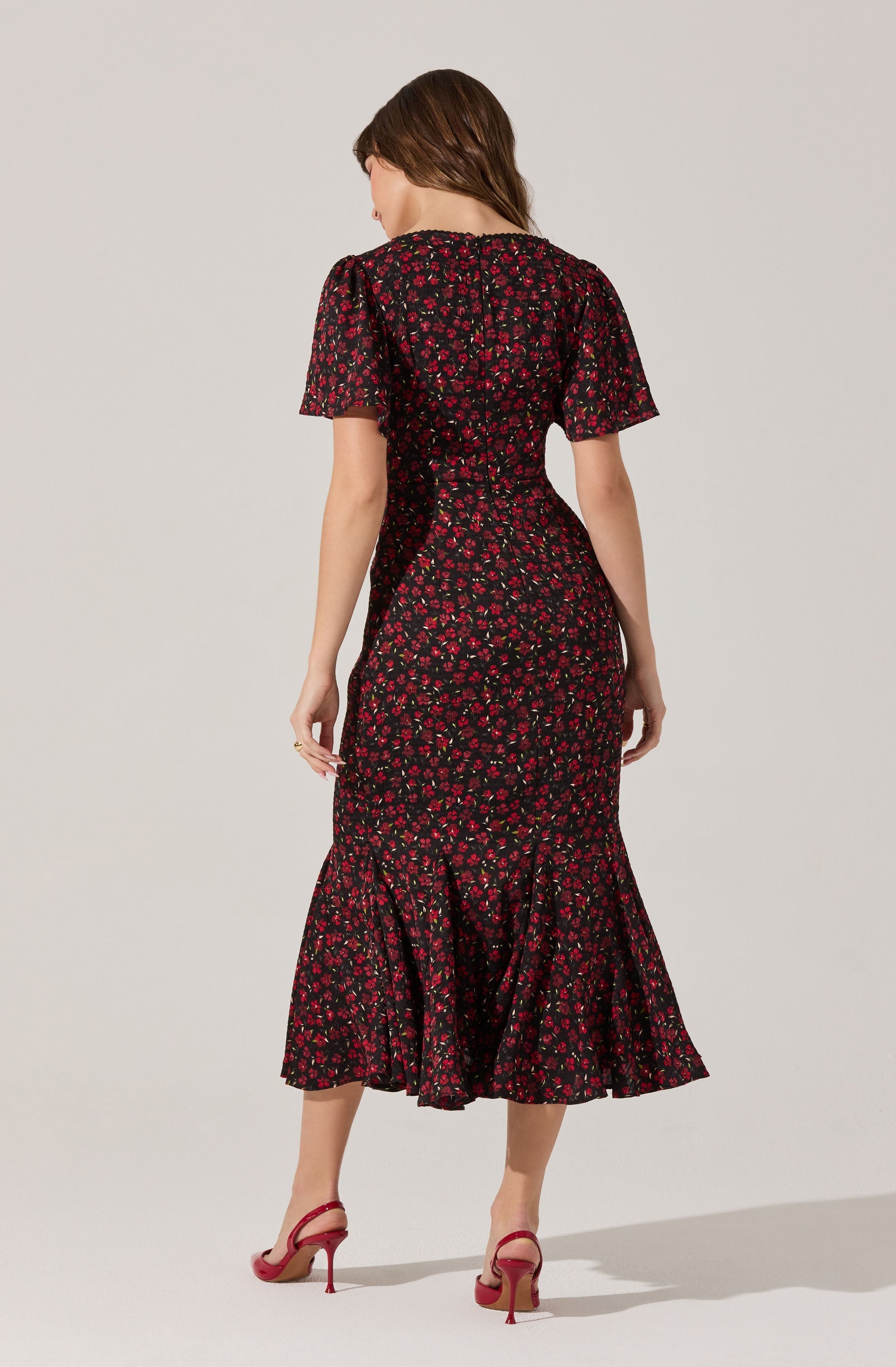 Sara Floral Lace Trim Dress