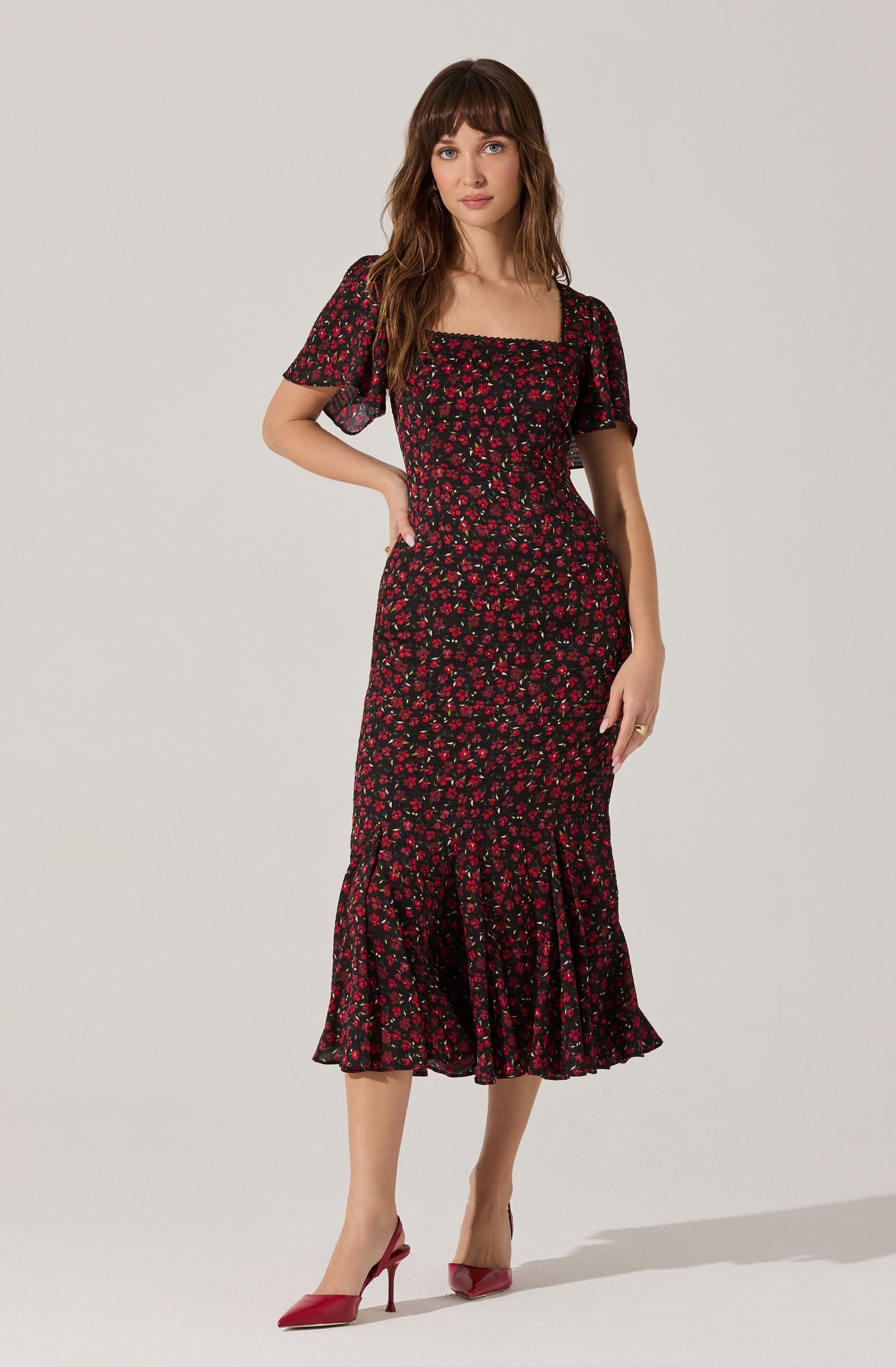 Sara Floral Lace Trim Dress
