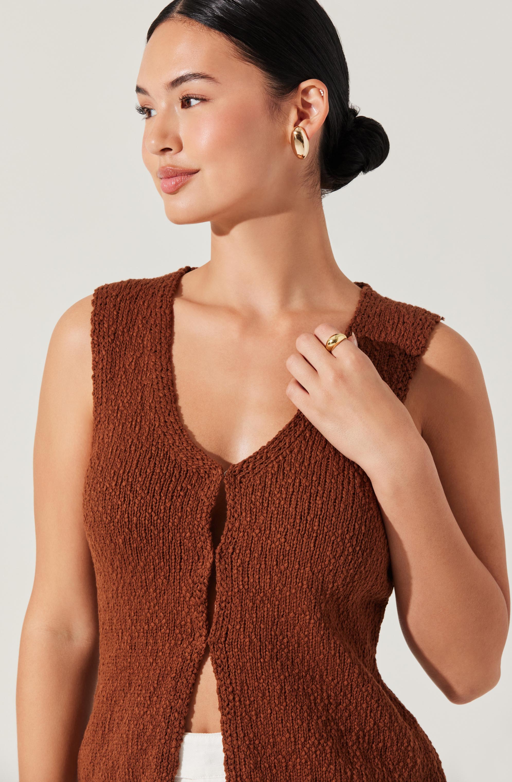 Taimi Crochet Sweater Vest
