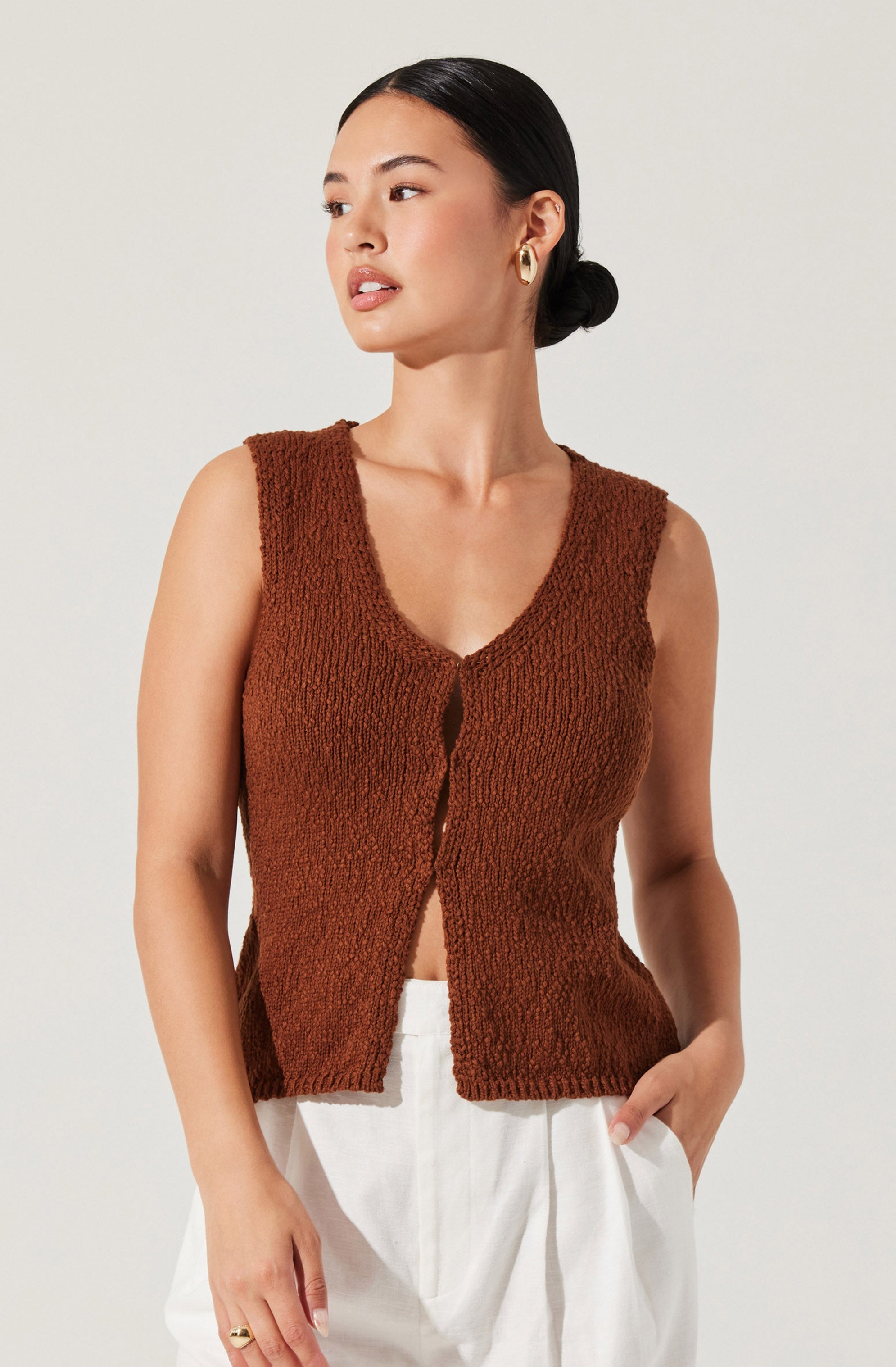 Taimi Crochet Sweater Vest