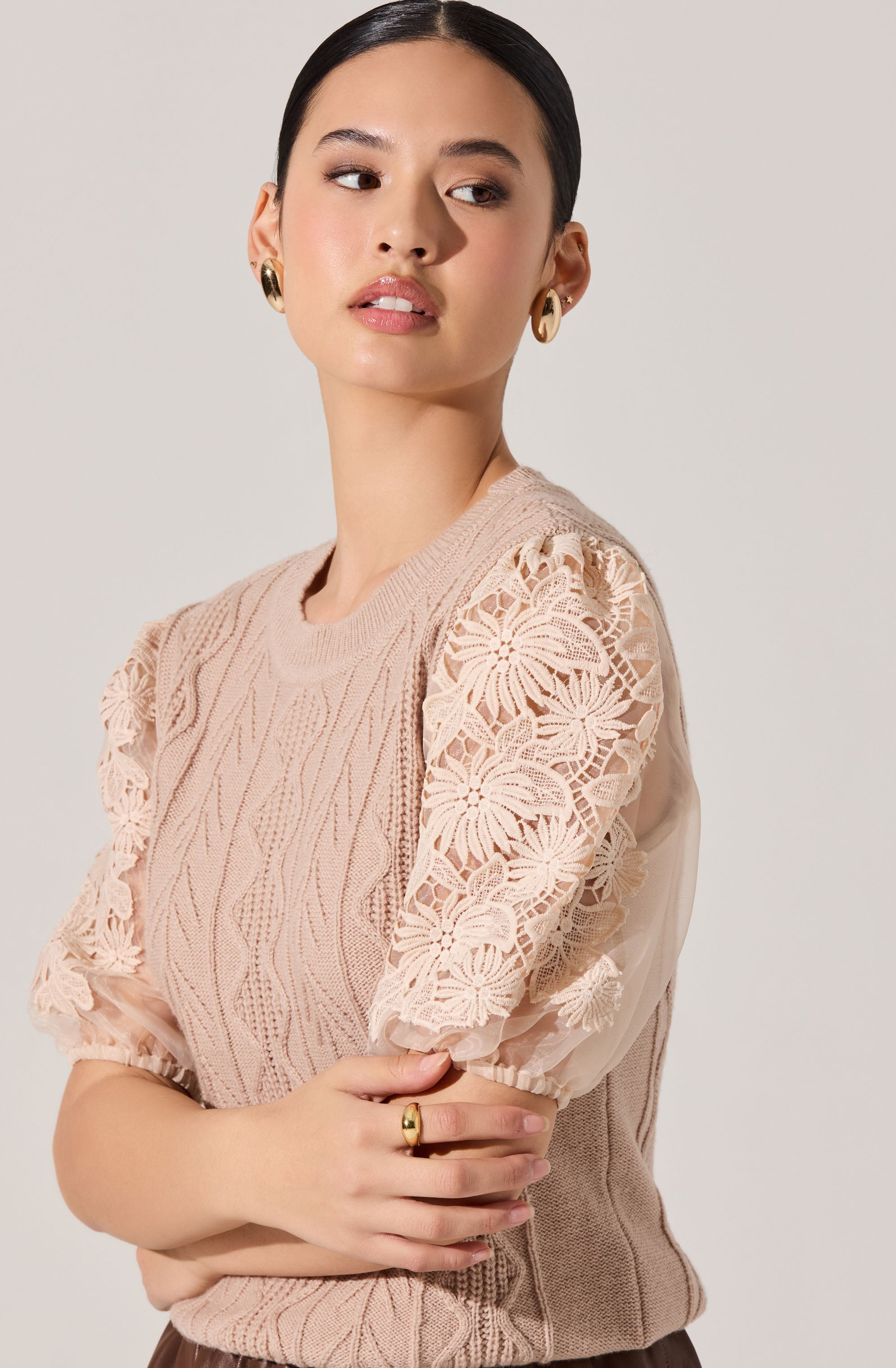 Elize Contrast Cable Knit Sweater