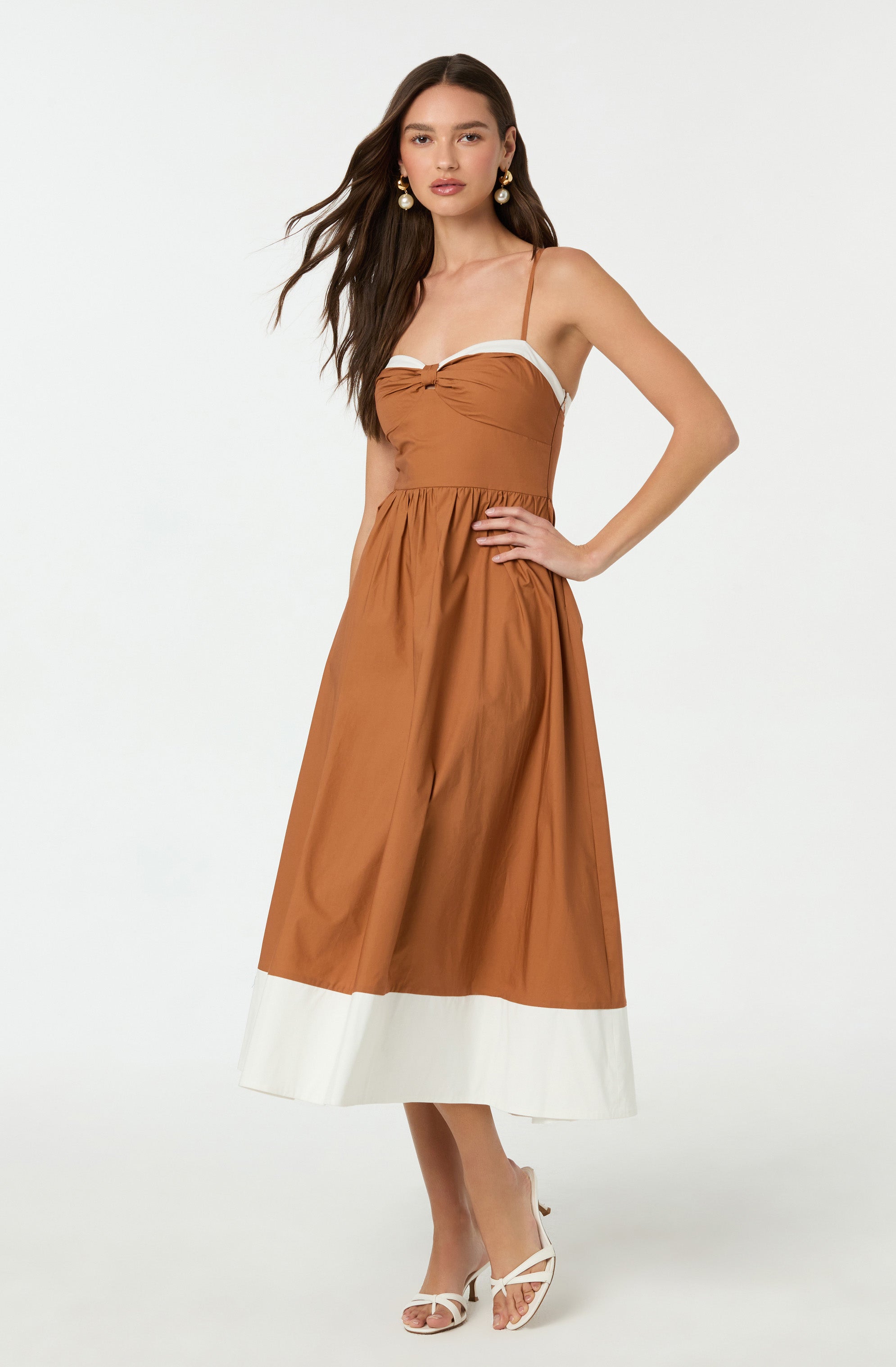 Contrast Sweetheart Midi Dress