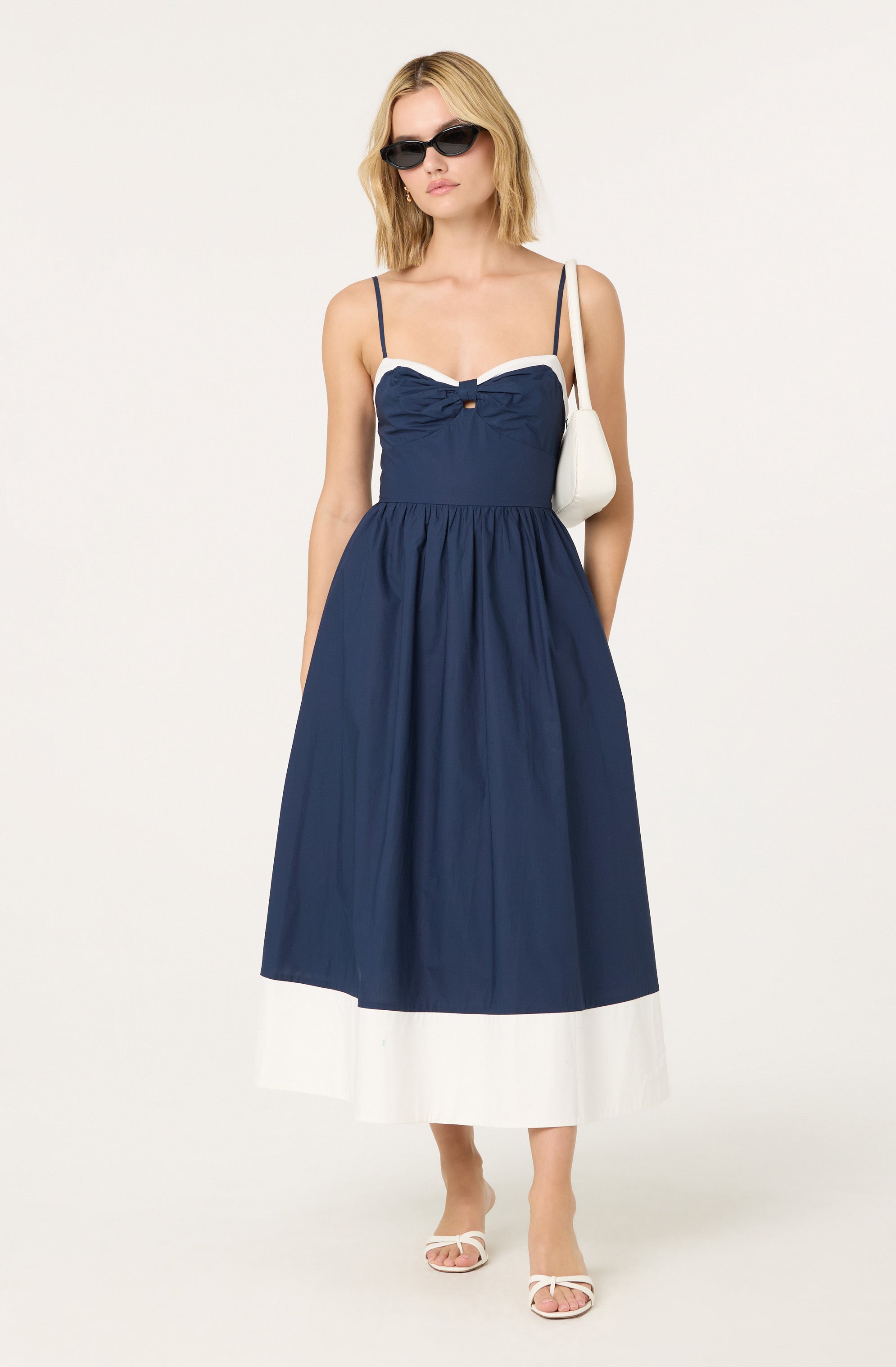 Contrast Sweetheart Midi Dress
