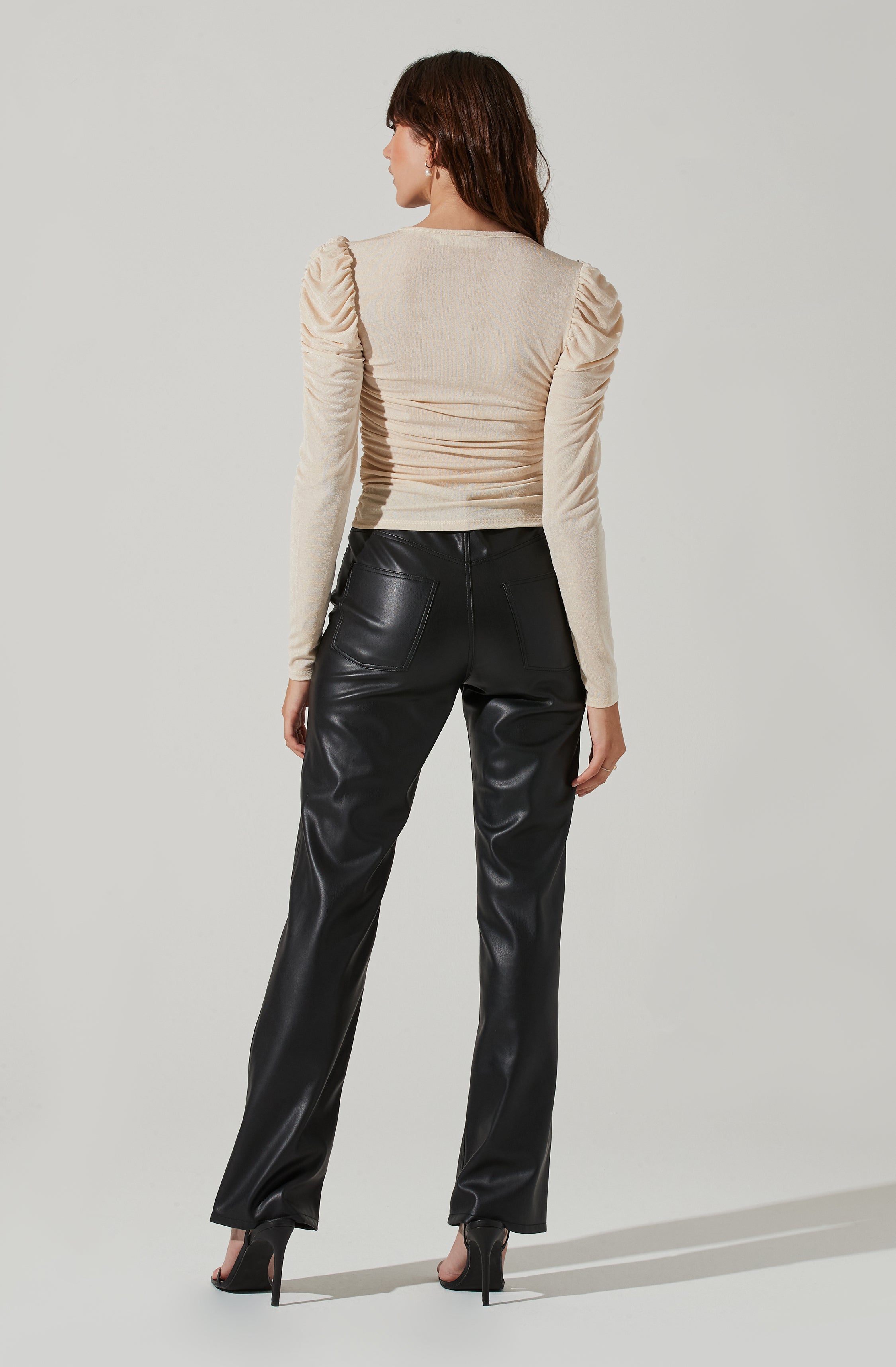 Ruched Front Long Sleeve Top