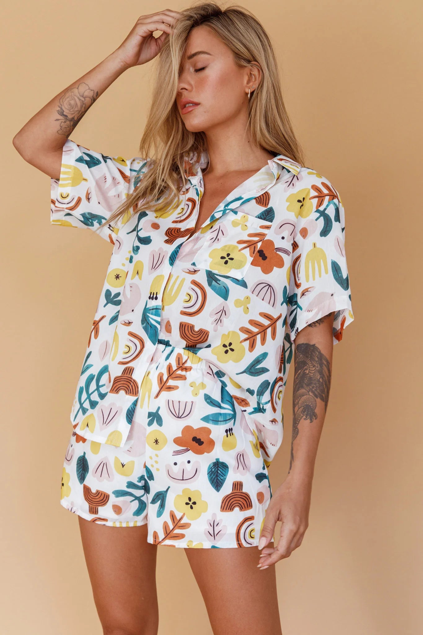 Just A Hunch Button Shirt Printed White