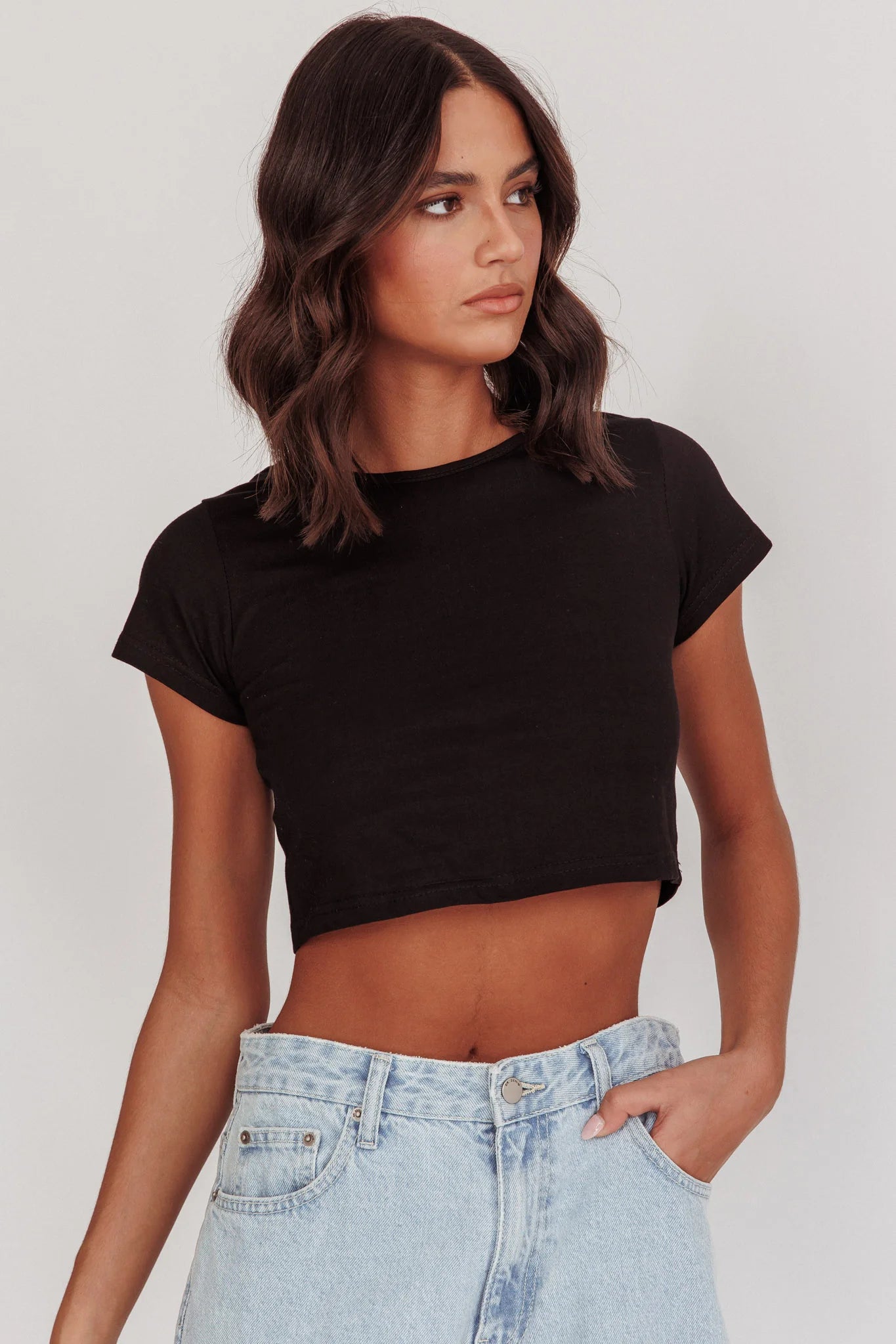 Olly Cropped Baby Tee Black
