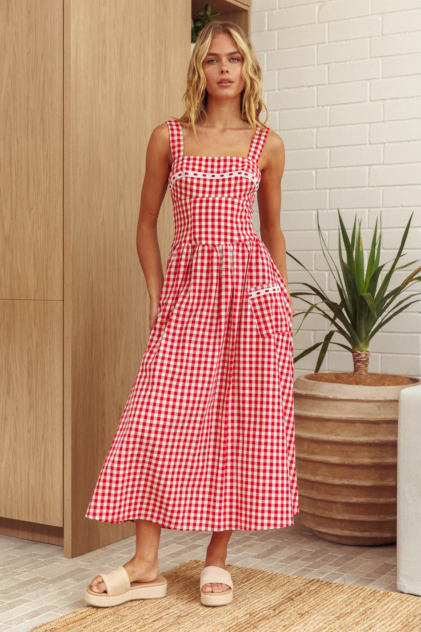 Elderflower Front Pocket Maxi Dress Gingham Red